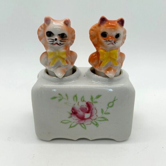 Vintage Ceramic Cat Salt & Pepper Shakers Nodders Floral Base Orange & White - Picture 2 of 16